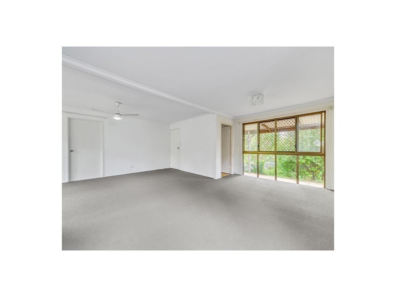 18 Rosella Street, Wellington Point QLD 4160