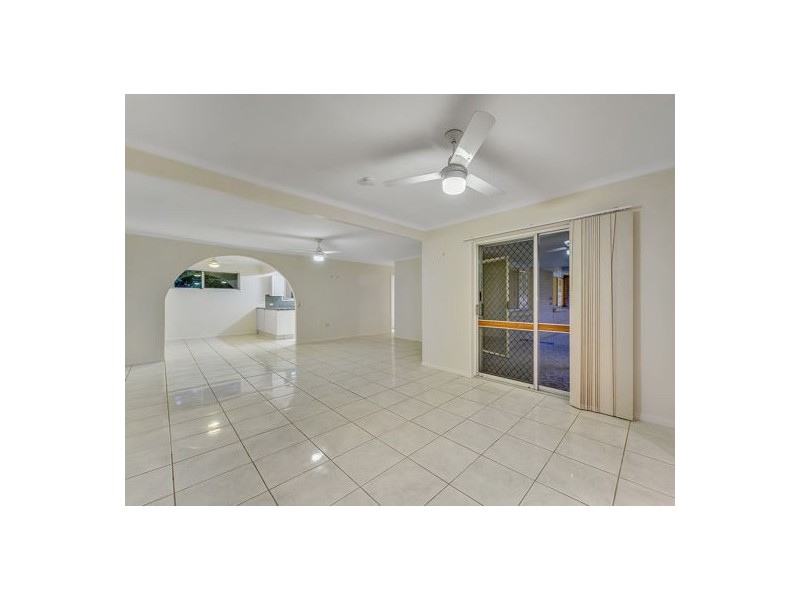 8 Albyn Road, Sunnybank QLD 4109