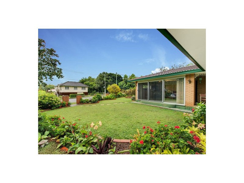 8 Albyn Road, Sunnybank QLD 4109