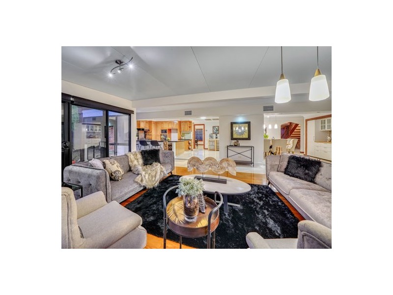 157 Forestdale Drive, Forestdale QLD 4118