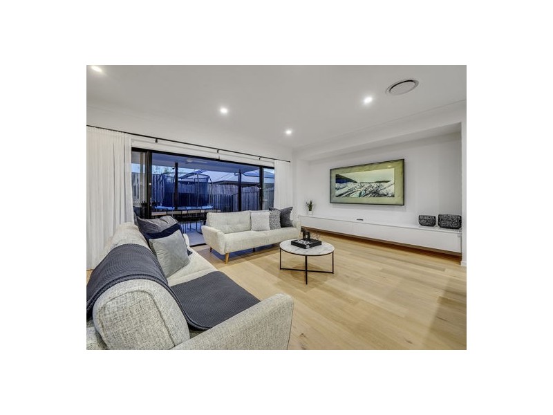 37 Parolin Parade, Rochedale QLD 4123