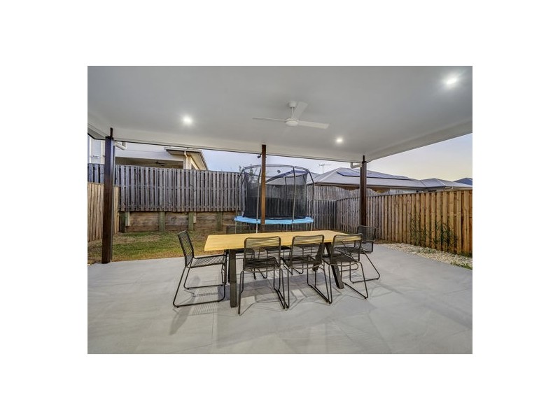 37 Parolin Parade, Rochedale QLD 4123