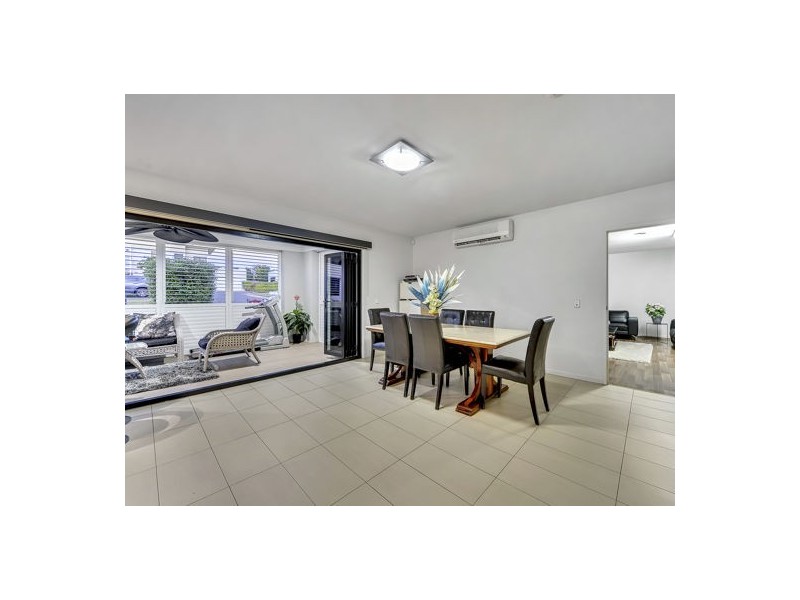 2 Mode Place, Eight Mile Plains QLD 4113