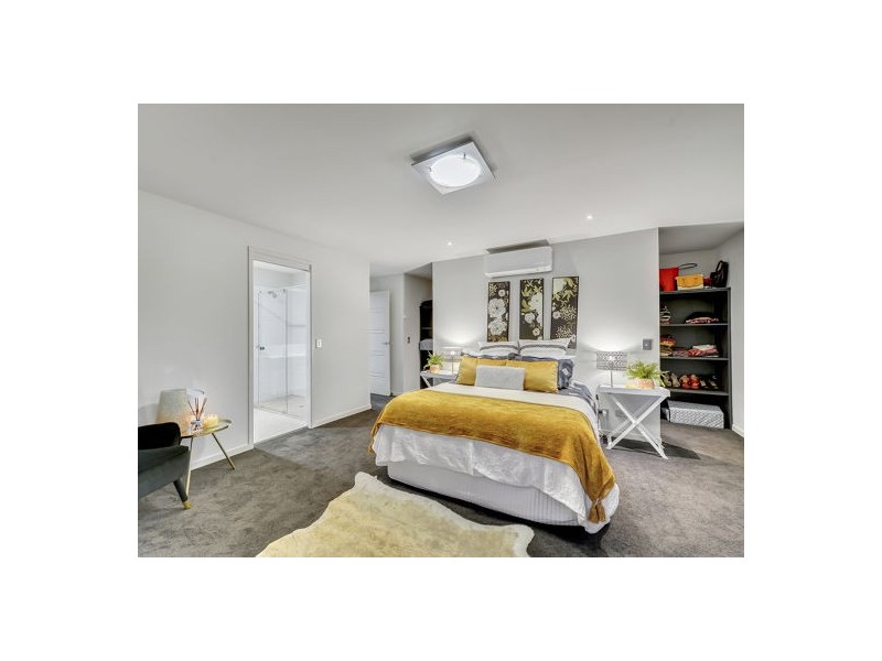 2 Mode Place, Eight Mile Plains QLD 4113