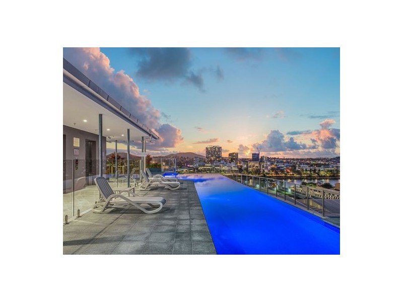 902/5 Cameron Street, South Brisbane QLD 4101
