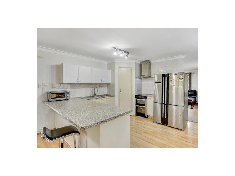 63 Wallaroo Way, Doolandella QLD 4077