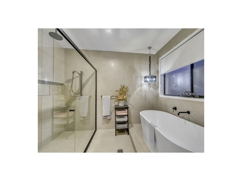 38 Dell Street, Rochedale QLD 4123