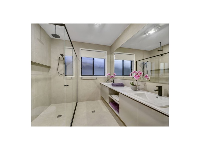 38 Dell Street, Rochedale QLD 4123