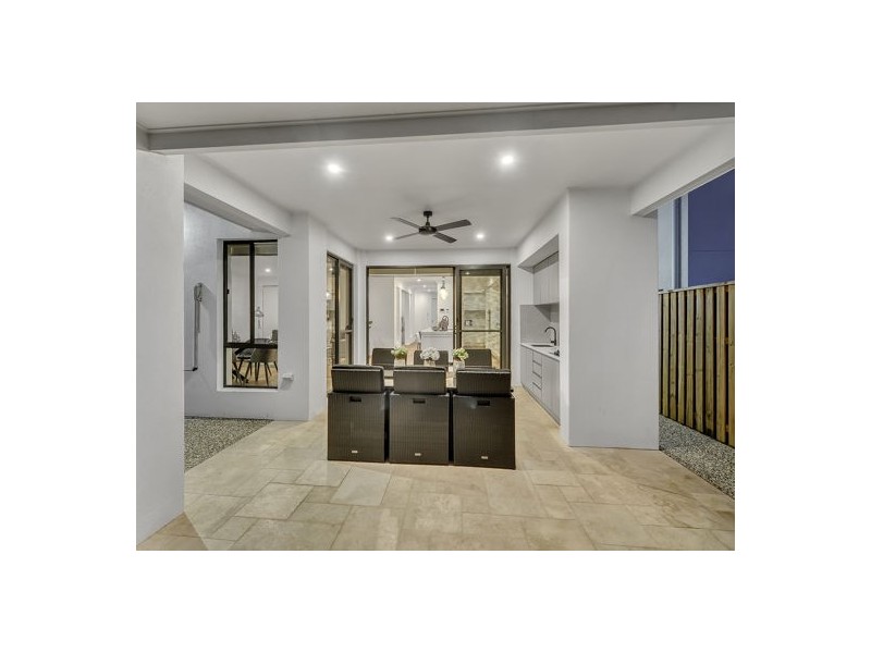 38 Dell Street, Rochedale QLD 4123