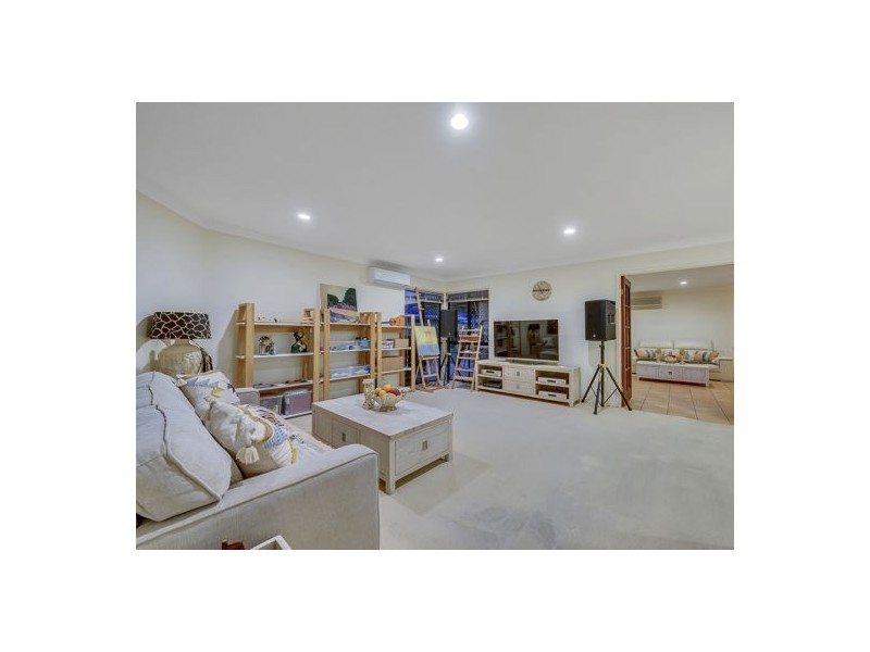 114 Bannockburn Crescent  QLD 4115, Parkinson QLD 4115