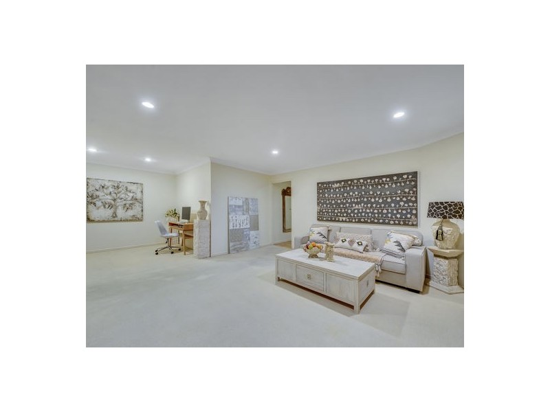 114 Bannockburn Crescent  QLD 4115, Parkinson QLD 4115