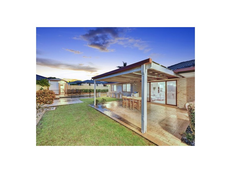 114 Bannockburn Crescent  QLD 4115, Parkinson QLD 4115