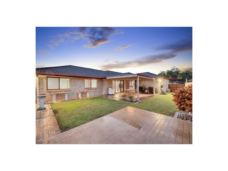 114 Bannockburn Crescent  QLD 4115, Parkinson QLD 4115