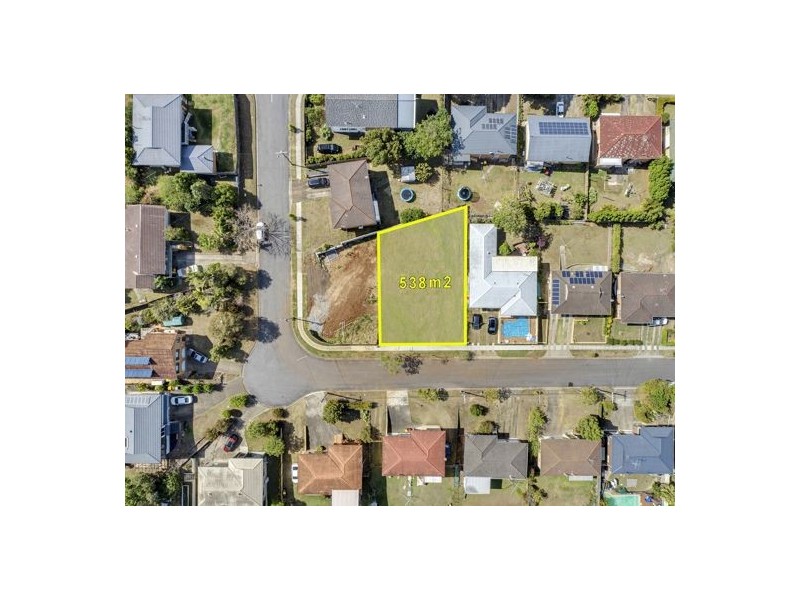 23 Chiniala Street, Mansfield QLD 4122