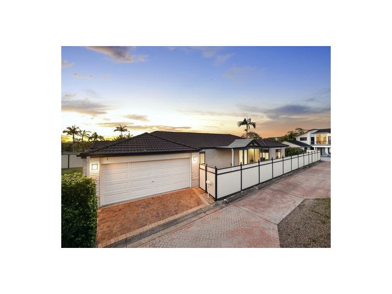 196 Lancaster Circuit, Stretton QLD 4116