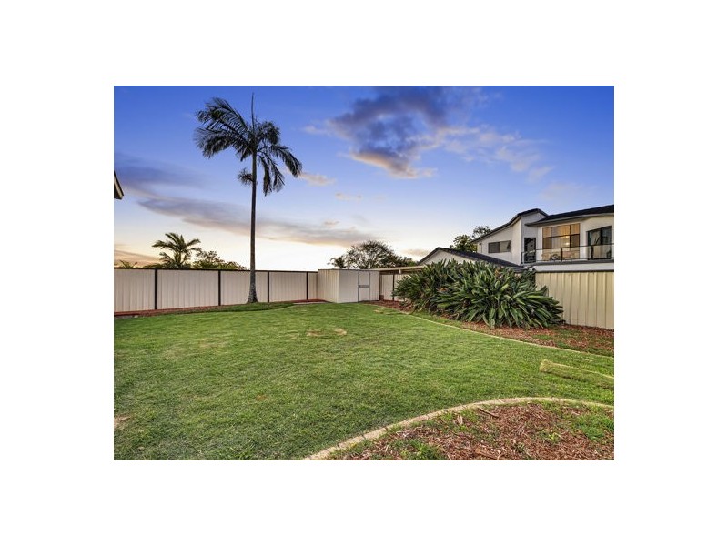 196 Lancaster Circuit, Stretton QLD 4116