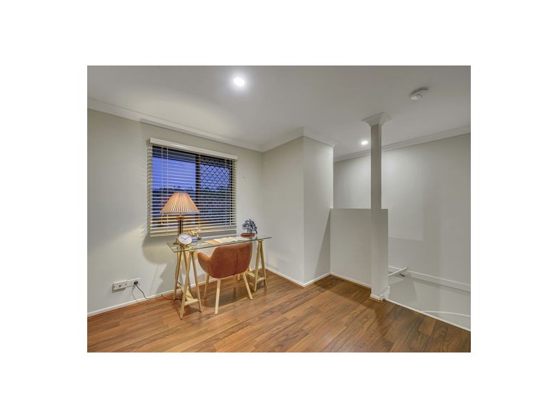 16 Dowling Place, Calamvale QLD 4116