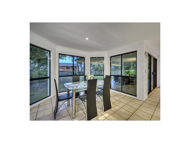 180 Lancaster Circuit, Stretton QLD 4116