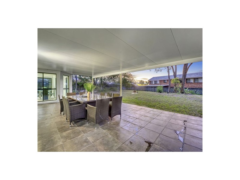 180 Lancaster Circuit, Stretton QLD 4116