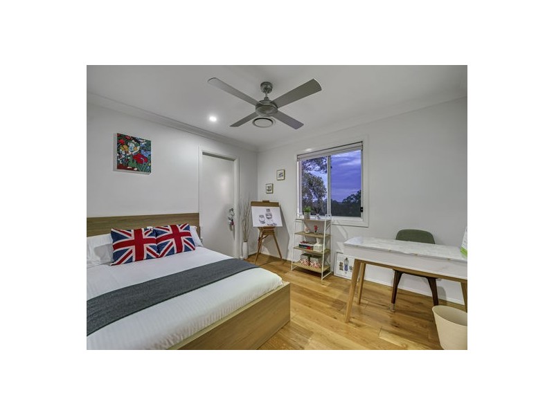 56 Ridgeview Street, Carindale QLD 4152