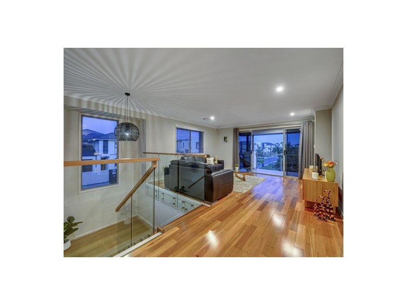 18 Zenith Street, Rochedale QLD 4123