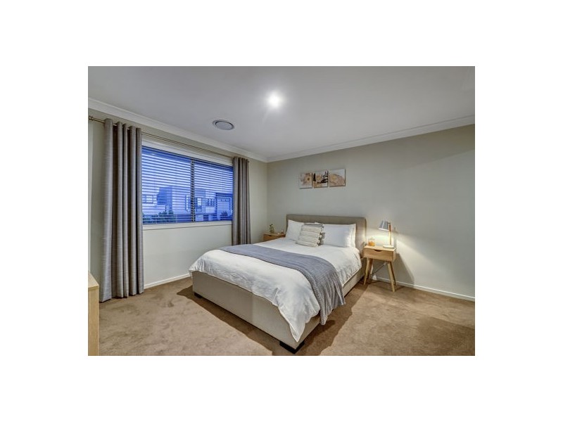 18 Zenith Street, Rochedale QLD 4123