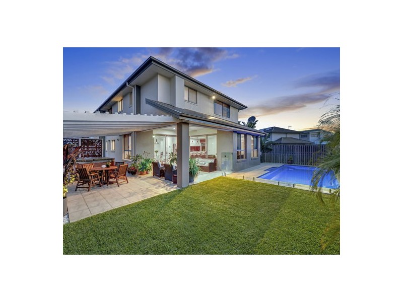 18 Zenith Street, Rochedale QLD 4123