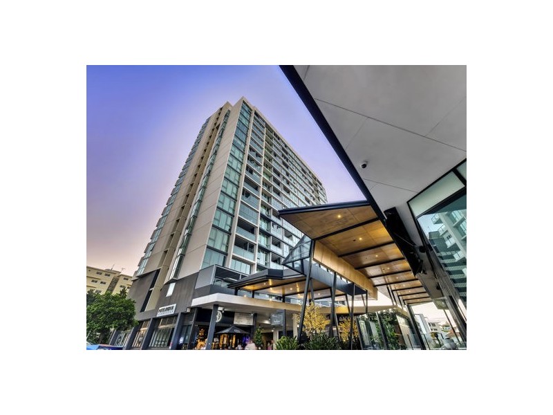 30403/2 Harbour Road, Hamilton QLD 4007