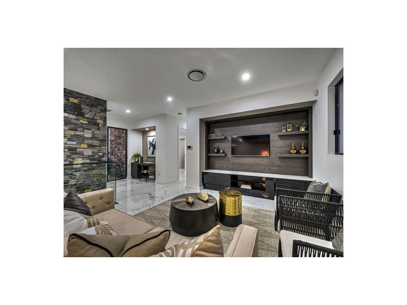 5 Perring Crescent, Rochedale QLD 4123