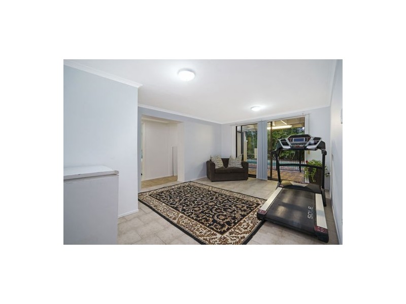 16 Vortigern Street, Carindale QLD 4152