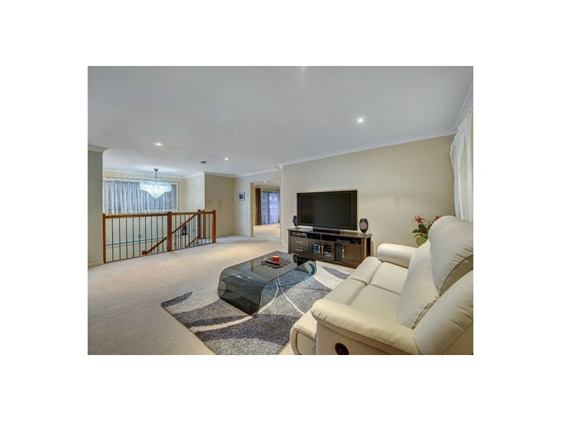 7 Crab Apple Court, Stretton QLD 4116