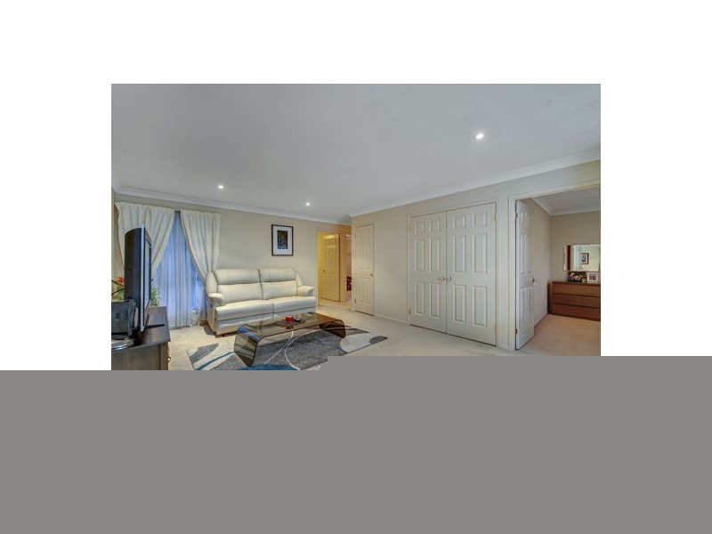 7 Crab Apple Court, Stretton QLD 4116