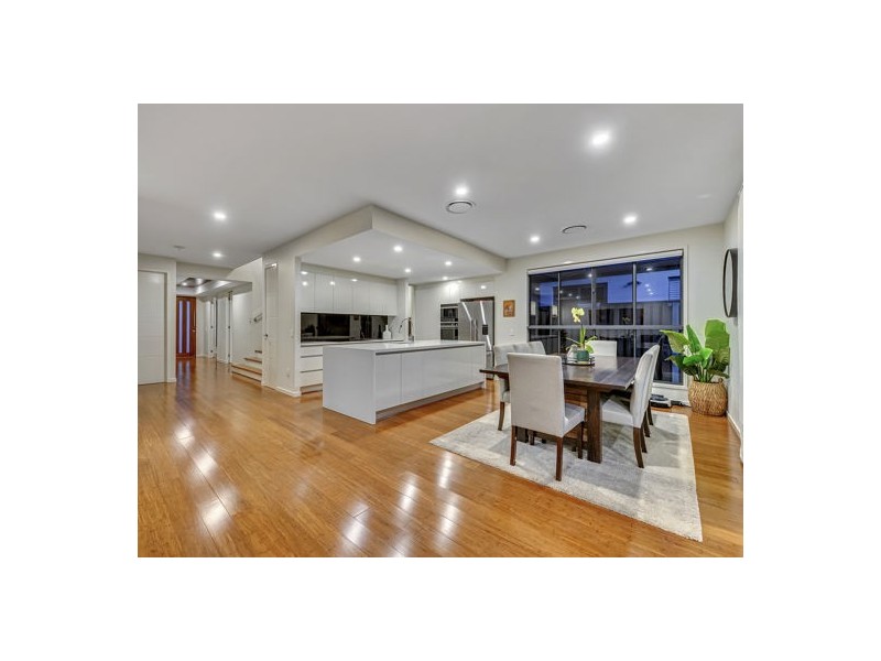 25 Zenith Street, Rochedale QLD 4123