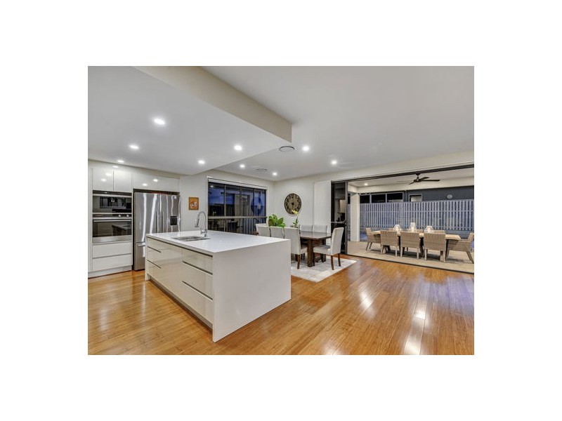 25 Zenith Street, Rochedale QLD 4123