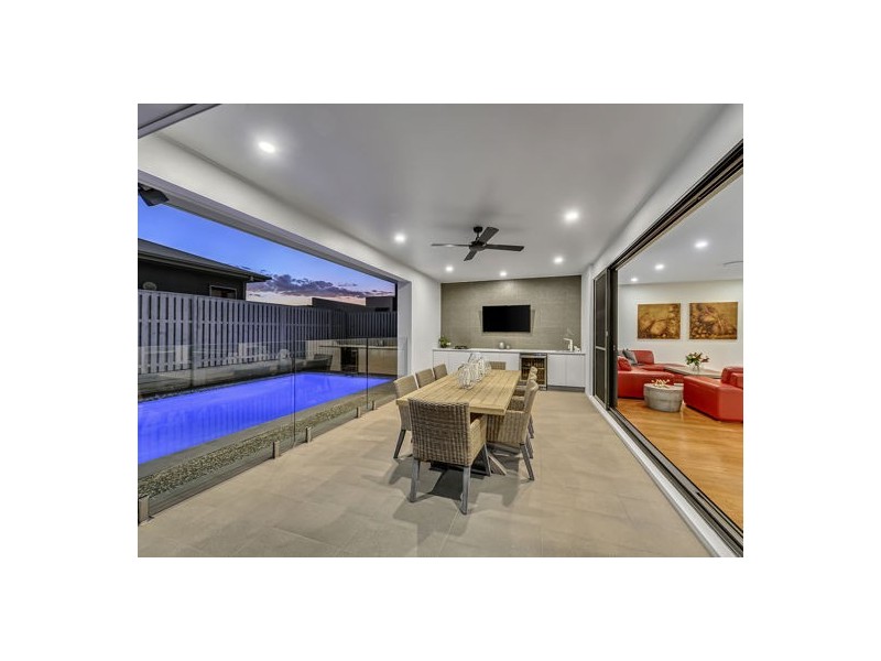 25 Zenith Street, Rochedale QLD 4123