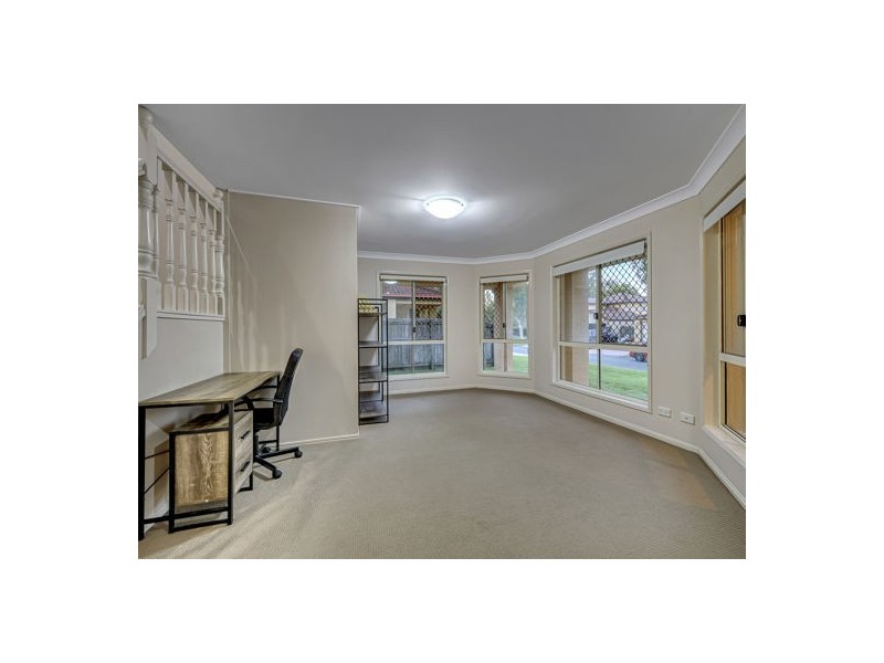 8 Jade Close, Runcorn QLD 4113