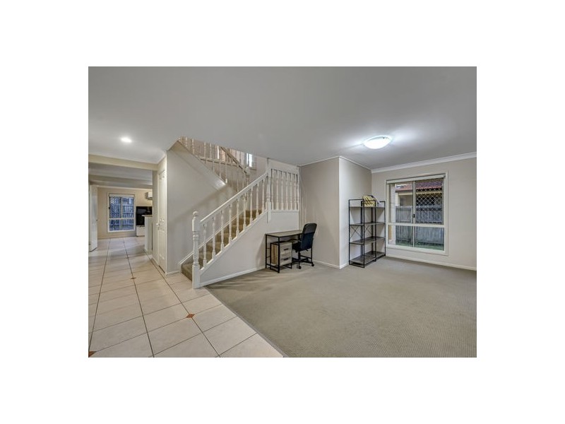 8 Jade Close, Runcorn QLD 4113