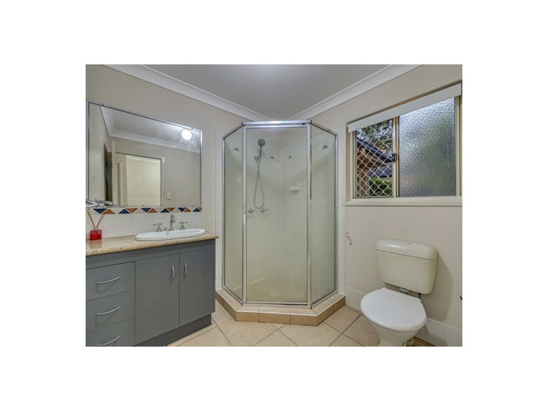 8 Jade Close, Runcorn QLD 4113