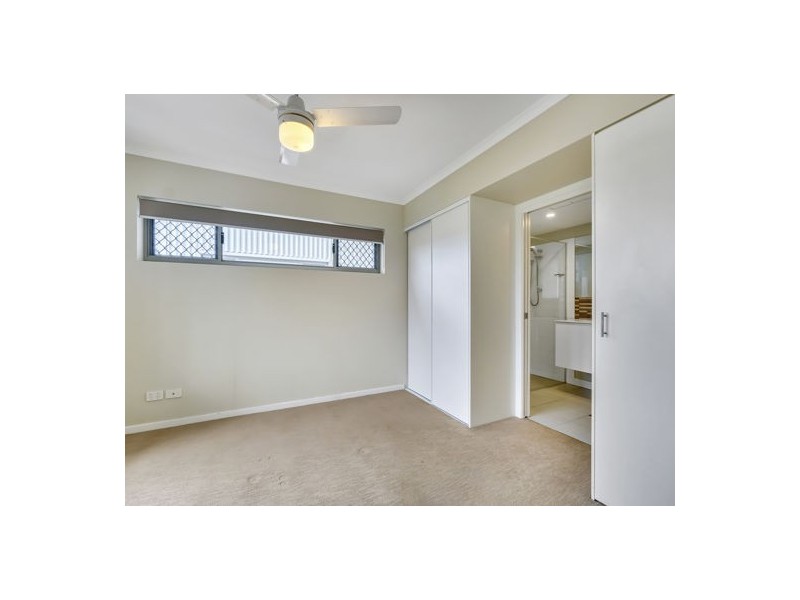 402/300 Turton Street, Coopers Plains QLD 4108