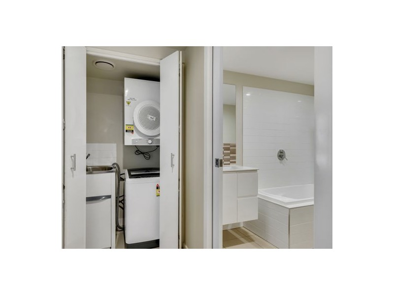 402/300 Turton Street, Coopers Plains QLD 4108