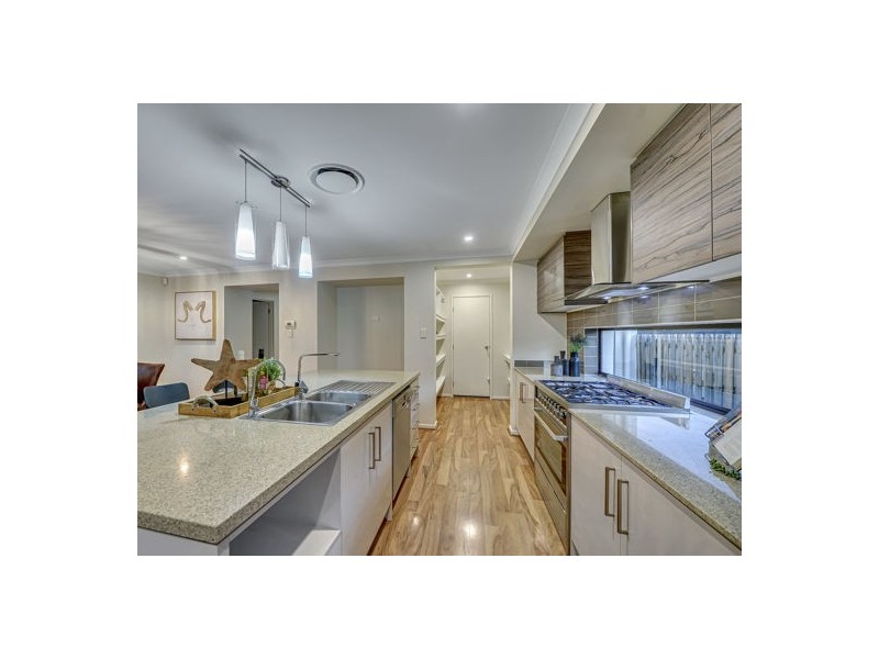 12 Wallaby Parade, Rochedale QLD 4123