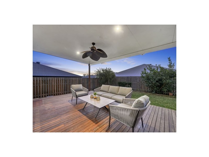 12 Wallaby Parade, Rochedale QLD 4123