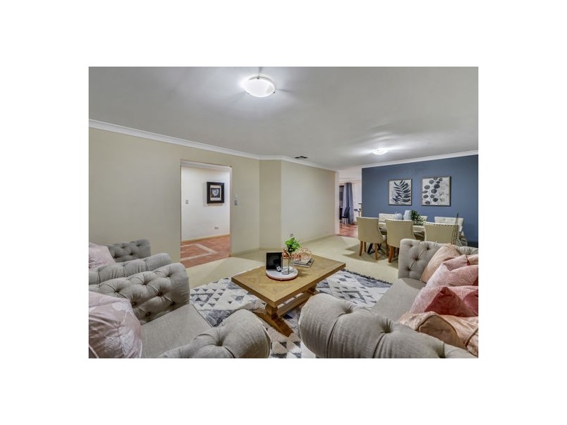 30 Silky Oak Crescent, Carindale QLD 4152