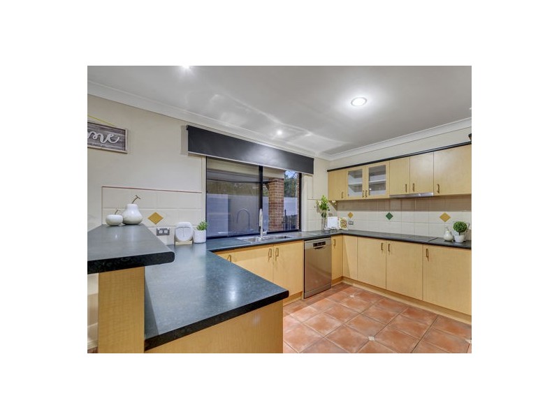 30 Silky Oak Crescent, Carindale QLD 4152