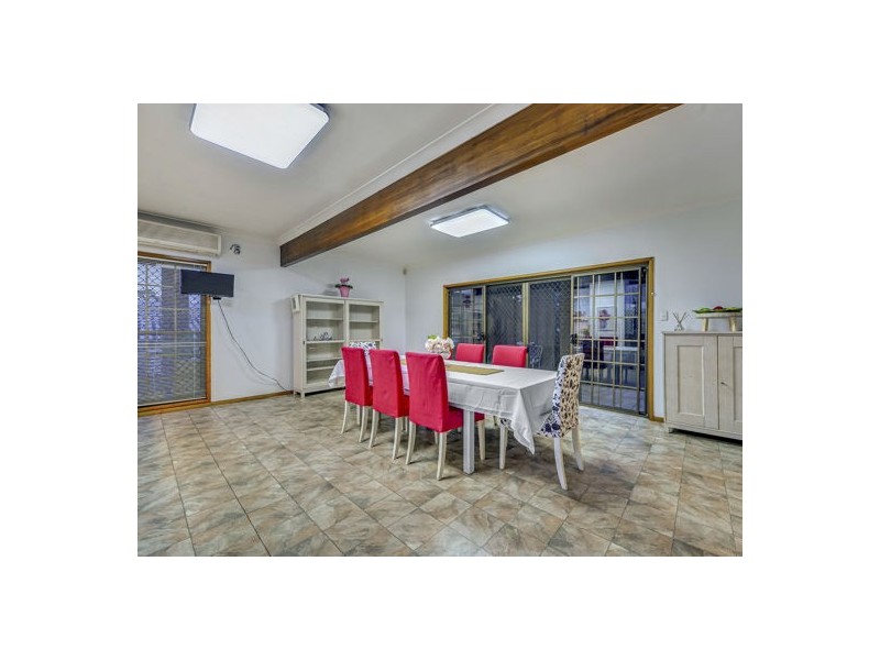 5 Brooklands Street, Eight Mile Plains QLD 4113