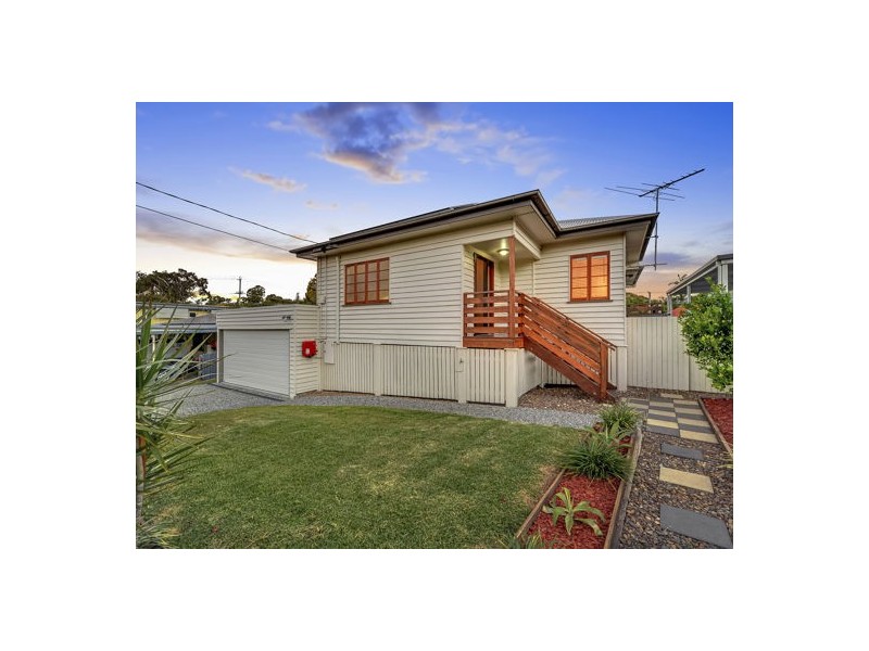 15 Stirling Street, Sunnybank Hills QLD 4109