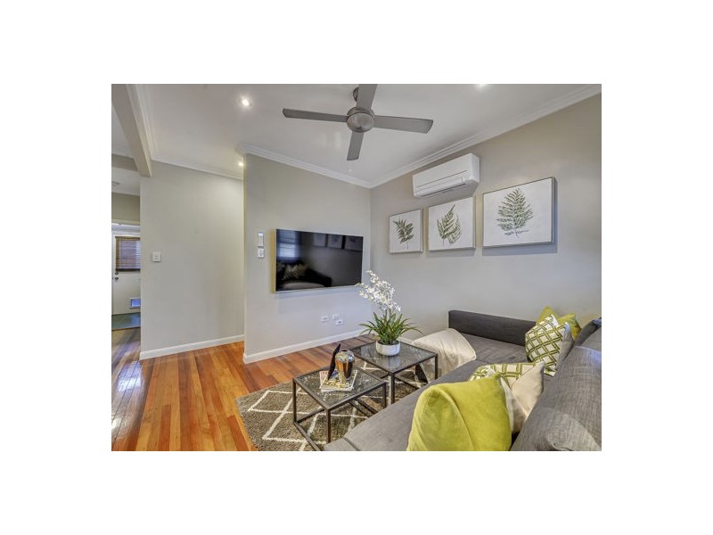 15 Stirling Street, Sunnybank Hills QLD 4109