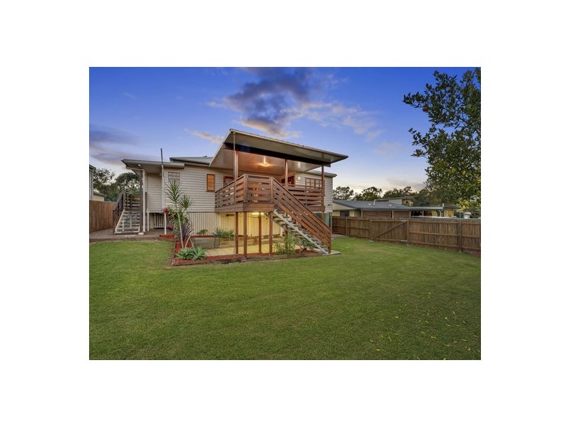 15 Stirling Street, Sunnybank Hills QLD 4109