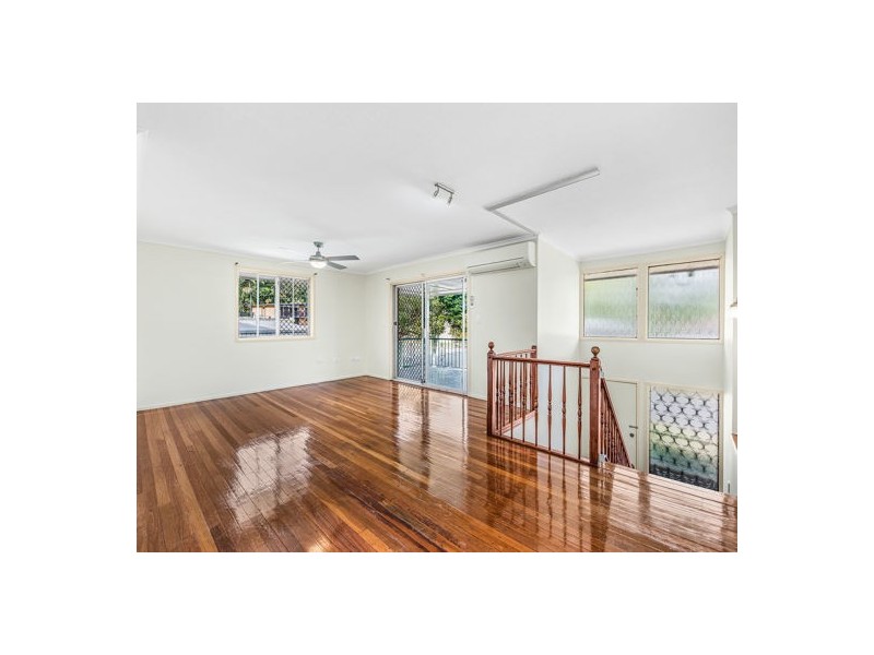 3 Juanita Grove, Springwood QLD 4127