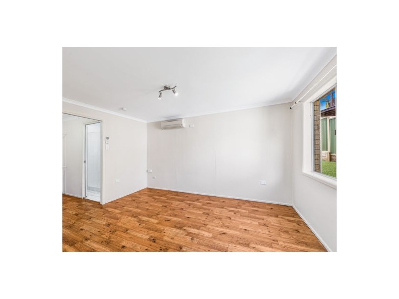 3 Juanita Grove, Springwood QLD 4127